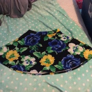 F21 Size S Flowy Mini Skirt